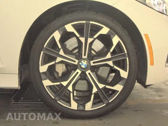 2026 BMW 3 Series Sedan 330i NA - miniatura 10