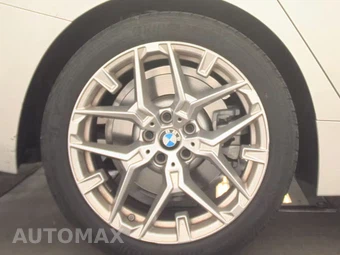 2026 BMW 3 Series Sedan 330i NA - miniatura 11