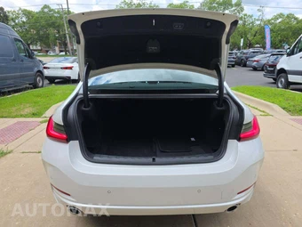 2026 BMW 3 Series Sedan 330i NA - miniatura 14