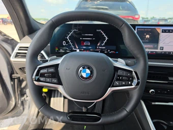 2026 BMW 3 Series Sedan 330i NA - miniatura 10