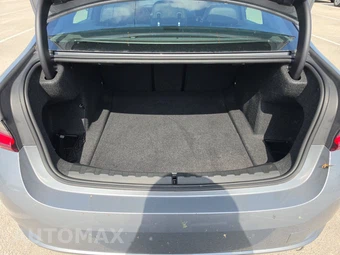 2026 BMW 3 Series Sedan 330i NA - miniatura 17