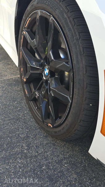2026 BMW 3 Series Sedan 330i NA M SPORT LINE - miniatura 22