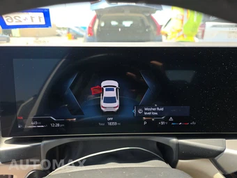 2026 BMW 3 Series Sedan 330i NA M SPORT LINE - miniatura 18