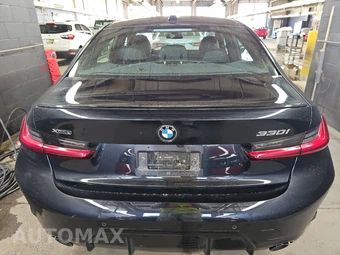 2026 BMW 3 Series Sedan 330i xDrive M SPORT LINE - miniatura 5