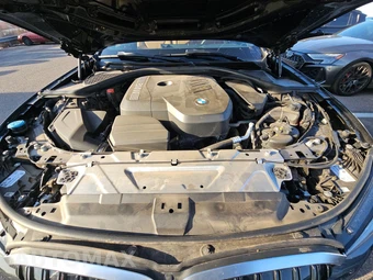 2026 BMW 3 Series Sedan 330i xDrive NA - miniatura 22