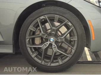 2026 BMW 3 Series Sedan 330i xDrive NA - miniatura 10