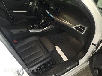 2026 BMW 3 Series Sedan 330i xDrive NA - miniatura 14