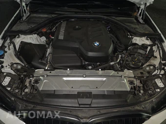 2026 BMW 3 Series Sedan 330i xDrive NA - miniatura 22