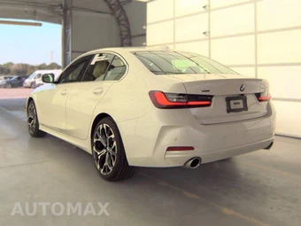 2026 BMW 3 Series Sedan 330i xDrive NA - miniatura 8
