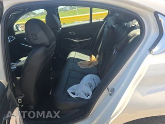 2026 BMW 3 Series Sedan 330i xDrive NA - miniatura 19