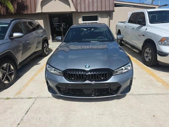2026 BMW 3 Series Sedan 330i xDrive NA - miniatura 2