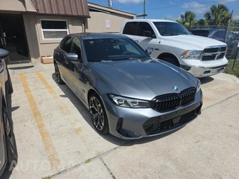2026 BMW 3 Series Sedan 330i xDrive NA - miniatura 3