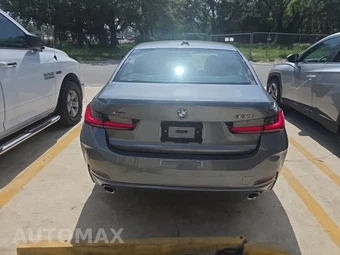 2026 BMW 3 Series Sedan 330i xDrive NA - miniatura 5