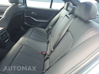 2026 BMW 3 Series Sedan 330i xDrive NA - miniatura 13