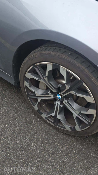 2026 BMW 3 Series Sedan 330i xDrive NA - miniatura 26