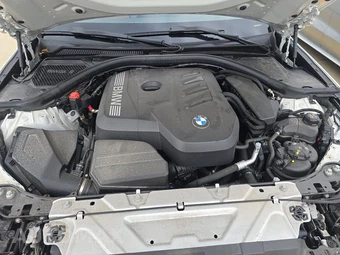2026 BMW 3 Series Sedan 330i xDrive NA - miniatura 16