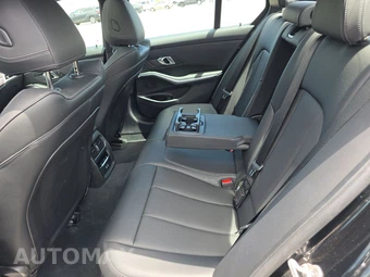 2026 BMW 3 Series Sedan 330i xDrive NA - miniatura 13