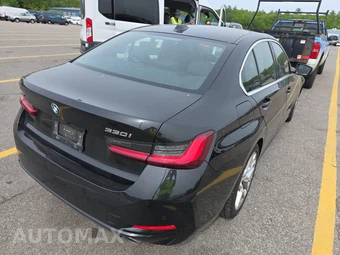 2026 BMW 3 Series Sedan 330i xDrive NA - miniatura 4
