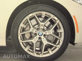 2026 BMW 3 Series Sedan 330i xDrive NA - miniatura 10