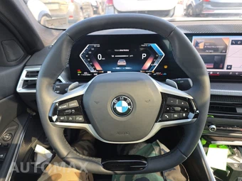 2026 BMW 3 Series Sedan 330i xDrive NA - miniatura 16