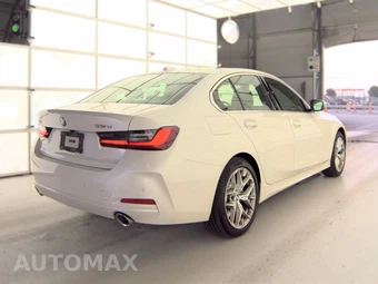 2026 BMW 3 Series Sedan 330i xDrive NA - miniatura 5