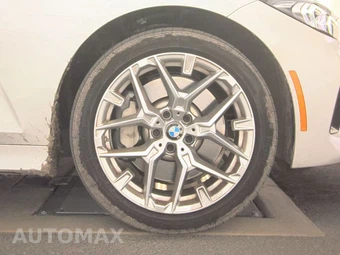 2026 BMW 3 Series Sedan 330i xDrive NA - miniatura 10
