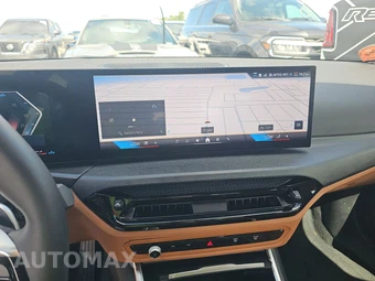 2026 BMW 3 Series Sedan 330i xDrive NA - miniatura 17