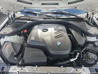 2026 BMW 3 Series Sedan 330i xDrive NA - miniatura 22