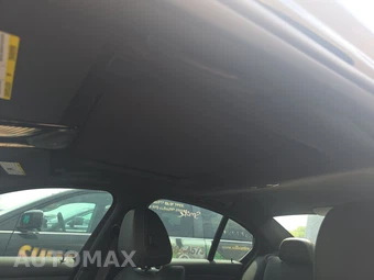 2026 BMW 3 Series Sedan 330i xDrive NA - miniatura 14