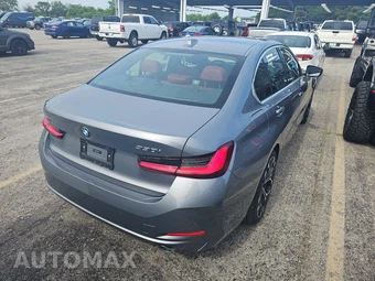 2026 BMW 3 Series Sedan 330i xDrive NA - miniatura 4