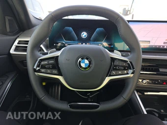 2026 BMW 3 Series Sedan 330i xDrive NA - miniatura 10