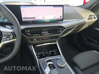 2026 BMW 3 Series Sedan 330i xDrive NA - miniatura 11