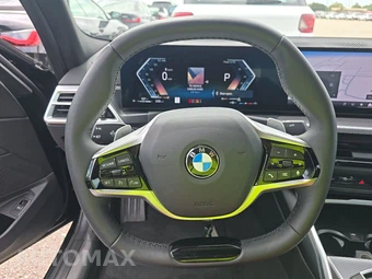 2026 BMW 3 Series Sedan 330i xDrive NA - miniatura 16