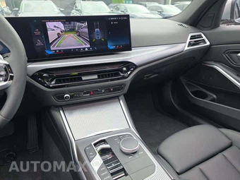 2026 BMW 3 Series Sedan 330i xDrive NA - miniatura 7