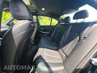 2026 BMW 3 Series Sedan 330i xDrive NA - miniatura 10