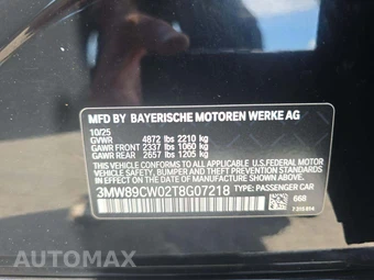 2026 BMW 3 Series Sedan 330i xDrive NA - miniatura 2