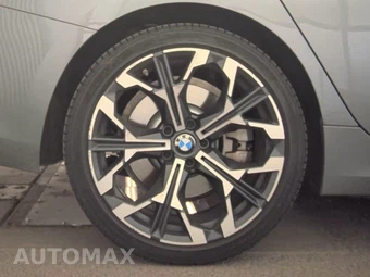 2026 BMW 3 Series Sedan 330i xDrive NA - miniatura 11