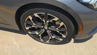 2026 BMW 3 Series Sedan 330i xDrive NA - miniatura 29