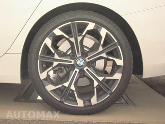 2026 BMW 3 Series Sedan 330i xDrive NA - miniatura 12