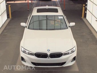 2026 BMW 3 Series Sedan 330i xDrive NA - miniatura 2