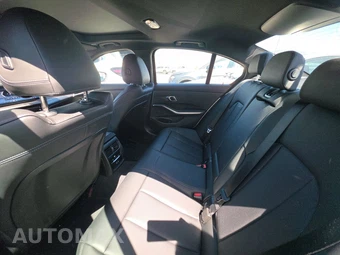 2026 BMW 3 Series Sedan 330i xDrive NA - miniatura 13