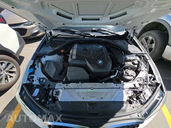 2026 BMW 3 Series Sedan 330i xDrive NA - miniatura 16