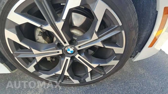 2026 BMW 3 Series Sedan 330i xDrive NA - miniatura 26