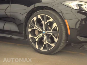 2026 BMW 3 Series Sedan 330i xDrive NA - miniatura 10