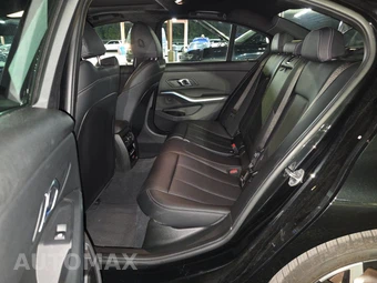 2026 BMW 3 Series Sedan 330i xDrive NA - miniatura 19