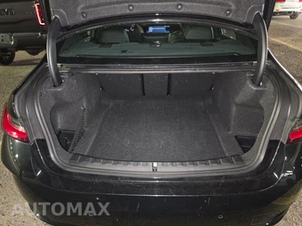 2026 BMW 3 Series Sedan 330i xDrive NA - miniatura 23