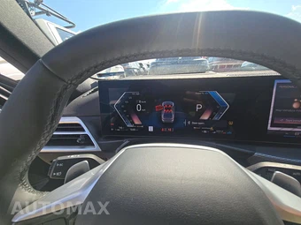 2026 BMW 3 Series Sedan 330i xDrive NA - miniatura 12