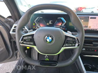 2026 BMW 3 Series Sedan 330i xDrive NA - miniatura 16