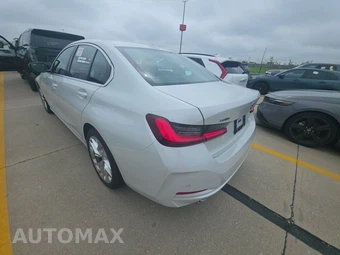 2026 BMW 3 Series Sedan 330i xDrive NA - miniatura 6