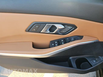 2026 BMW 3 Series Sedan 330i xDrive NA - miniatura 15